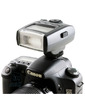Meike MK-300 для Canon - компактная фотовспышка с поддержкой режимов TTL и E-TTL.